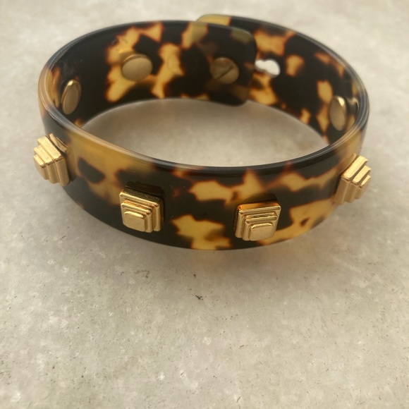 Gorgeous Tory Burch tortoise shell gold stud studded bangle bracelet modern chic - Picture 2 of 5